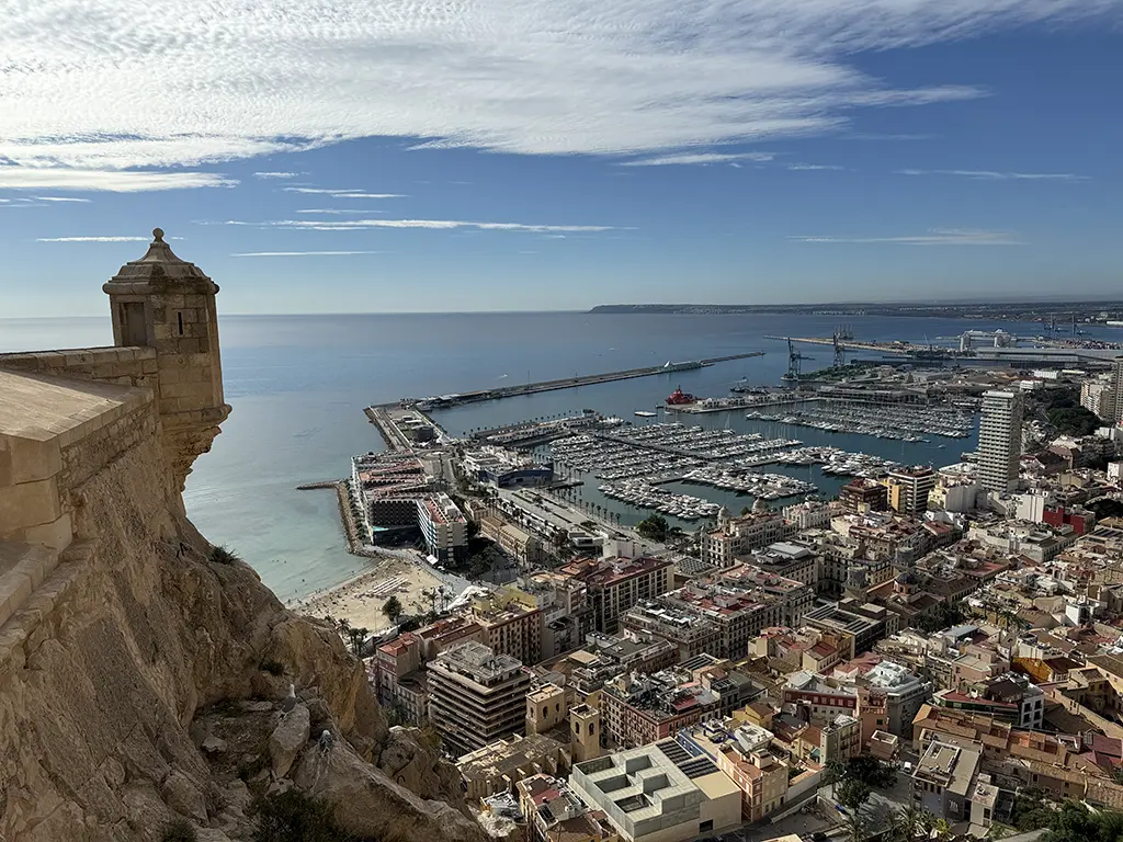 alicante-latkep-a-varbol-tengeri-vitorlazas